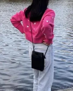 ZARA 花柄刺繍 ピンクカーディガン