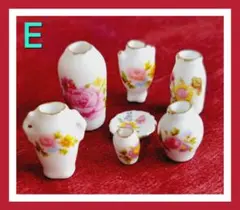 ミニチュア　小さな小さな花瓶　花器　インテリア