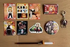 鬼滅の刃　煉獄杏寿郎　バッジ　シール　キーホルダー　日輪刀型鉛筆&キャップ