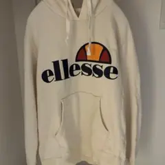 ellesse パーカーのサムネイル