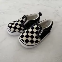 BUMP OF CHICKEN × VANS キーホルダー ブラック 右 - メルカリ