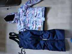 美品　コスビー スキーウェア 140センチ