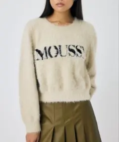MOUSSY ロゴ入りシャギーニット