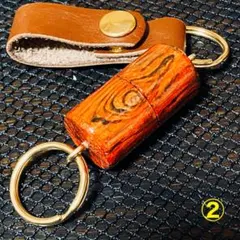 Item thumbnail for item 49ace007-2dc5-45a1-883a-b07767b70e3f