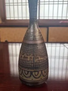 Item thumbnail for item a61a2afc-5a15-4a5a-8b06-ae2b2edc976e