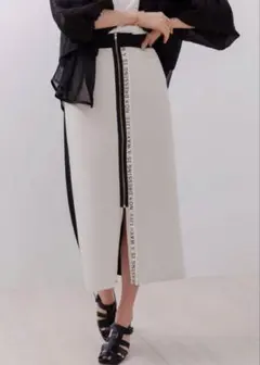 Eimee Lawのサムネイル
