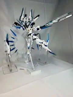 MGEX 1/100 ストライクフリーダムガンダム グラデーション塗装 完成品