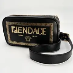 【美品】FENDI× Versace FENDACE ショルダーバッグ 黒のサムネイル