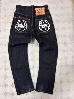 Item thumbnail for item b6b86dad-ebba-421e-9051-6c751be9f31c