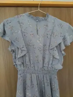 tocco closet プチフリルネック ラッフルフリルワンピース