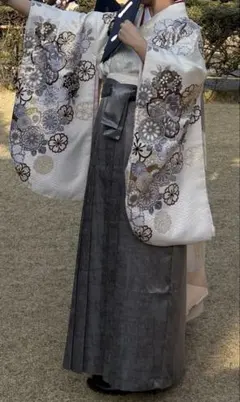 ⭐️二尺袖と袴に帯と襦袢もセットになった4点セット 美品⭐️L sizeのサムネイル