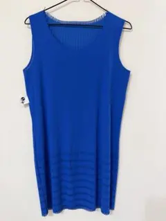 PLEATS PLEASE ISSEY MIYAKE ノースリーブのサムネイル