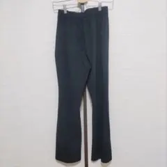 GU ブラック フレアパンツ サイズM　ストレッチ