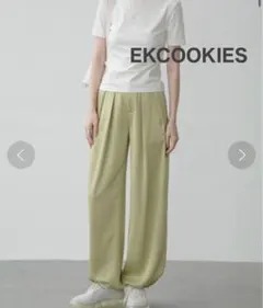 イーケークッキーズ【未使用】とろみワイドタックカラーパンツのサムネイル