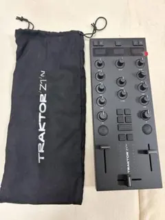 Native Instruments TRAKTOR Z1 MK2