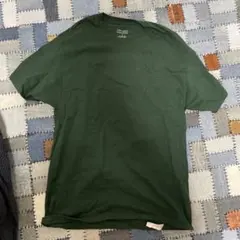 champion深緑Tシャツ