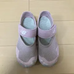 New Balance 水陸両用スニーカー ピンク　17.5cm
