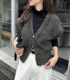 ツイードVネック金ボタンフリンジニットベスト