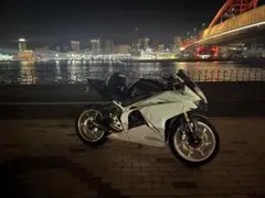 cbr250rr mc51 2022年式のサムネイル