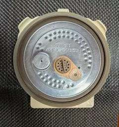 東芝 炊飯器 RC-10VQH かまど銀釜 内蓋のみ 部品 パーツ 本体無しのサムネイル