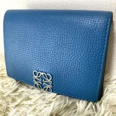 美品 LOEWE ロエベ 三つ折り財布 アナグラム トライフォールド 限定カラー