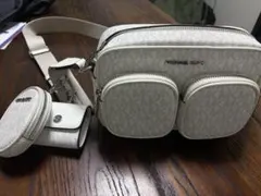 MICHEAL KORS ショルダーバッグ ポーチ付き 白