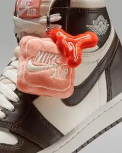 【新品】Air Jordan 1 レトロ ハイ OG 付属チャーム/NIKE