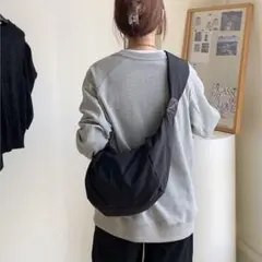 軽量×撥水ショルダーバッグ｜大容量・男女兼用・通学通勤OK・韓国ストリート