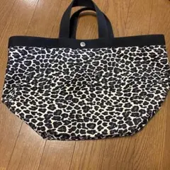希少限定カラー✨エルベシャプリエ パンサーブラン×グリ×ドラジェ 舟型 