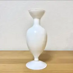 【新品】ホワイト　ガラス　フラワーベース　花瓶　一輪挿し