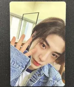 Item thumbnail for item 25e31fa1-648e-4a18-84c0-b8f28e45d410