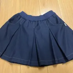 ジャクエツ　スカート（120サイズ）