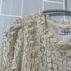 ベージュレースロングワンピース