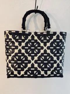 PPバンドバック、プラカゴ、かごバッグ　黒×ベージュ