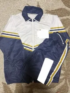 高校　チアウィンドブレーカー