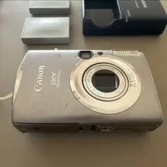 Canon IXY 900IS シルバー 本体と付属品　ジャンク品 Amazon.co.jp: Canon Digital Camera IXY DIGITAL 900 IS
