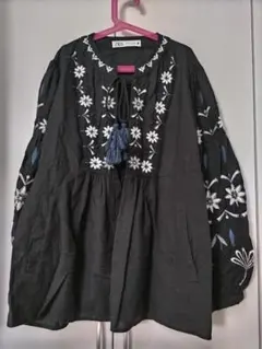 ZARA トップス　カーディガン