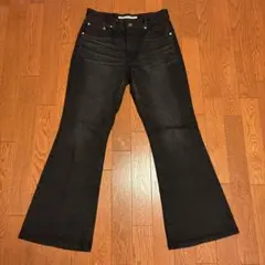 Item thumbnail for item b8eb1a11-beaa-466b-85c6-05f0b9cfb9a2