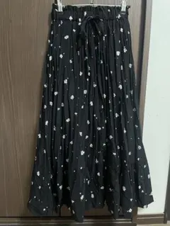 MAJESTIC LEGON ロングスカート　花柄　黒／ピンク