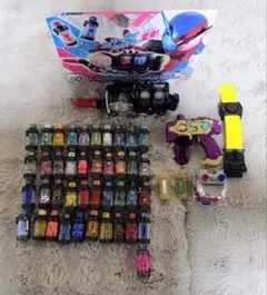 仮面ライダービルド DXビルドドライバー ホルダー&ボトル４５個セット他