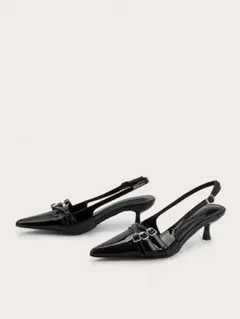 ポインテッドトゥー　ミュール　黒