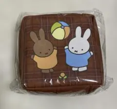 ミッフィー　スクエアポーチ　ブラウン　プライズ品