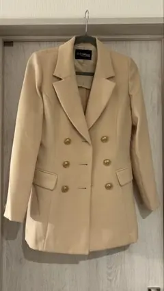 レディース　ジャケットM クリーム色