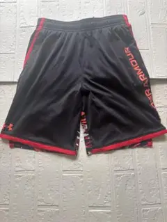 Under Armour XL ハーフパンツ 黒/赤 迷彩