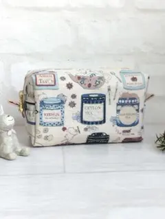 Item thumbnail for item c1c745a5-2fce-4030-854c-6555a607b4a3