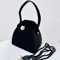 Item thumbnail for item 8d1c8289-e6e5-448b-be04-e67ae3339020