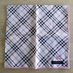 【新品未使用品、シール付、送料込】チェック柄 ハンカチ（薄ピンク色）／バーバリー