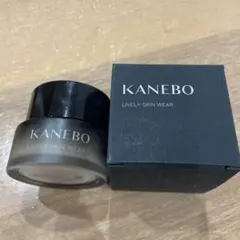 カネボウ　ライブリースキンウェア　ソフトオークルA A 色白肌　おすすめ　美肌