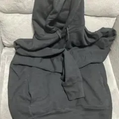 UNIQLO 黒 フード付きパーカー Lサイズ