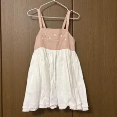 刺繍入りピンクと白のワンピースのサムネイル